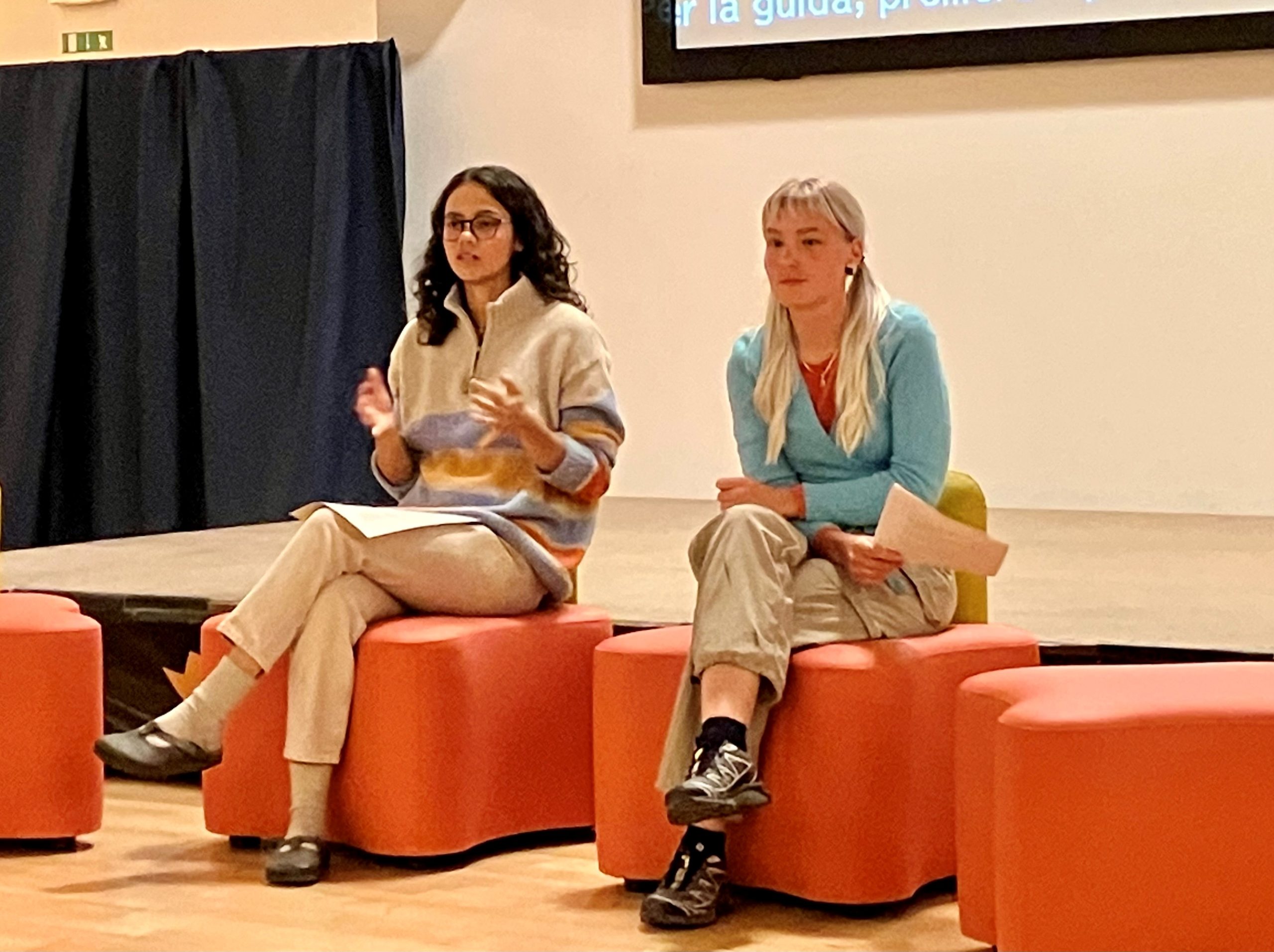 Incontro dove le rappresentanti de "Il markettino" parlano di moda sostenibile